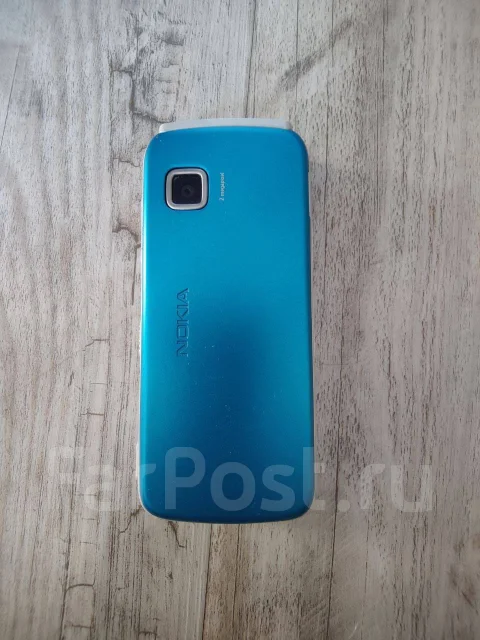Nokia 5228. �/�, ����� ����
