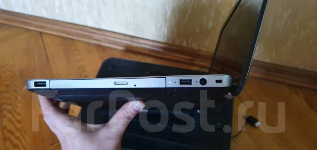 HP Pavilion dv6. 17", 1,6����, ��� 4 ��, ���� 500���, WiFi: 1, Bluetooth: 1 ����