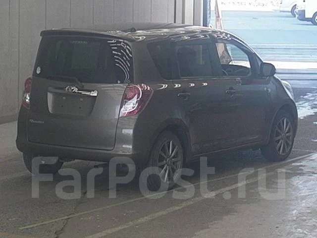 Toyota Ractis. �������, ��������, 1.5 (110��.�.), ������, 48 000����. ��, �/�. ��� ����� �� ������������ ����