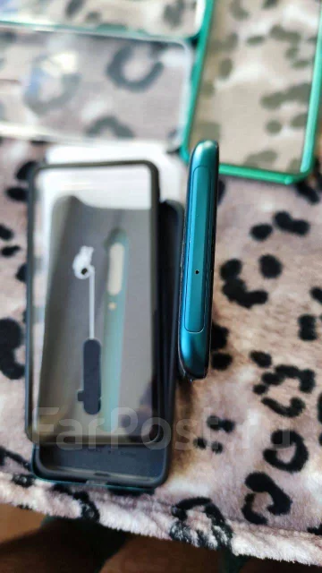 OPPO Reno. �/�, �������, 4G LTE, NFC ����