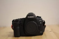 Canon EOS 5D Mark II. 20 � ����� ��, ���: ��� ���� ����