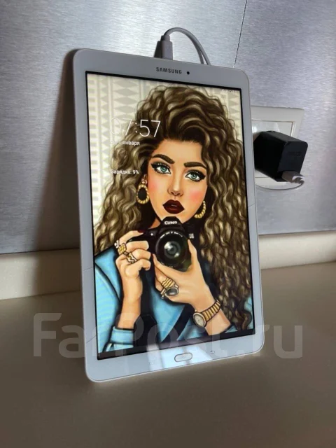 Samsung Galaxy Tab E ����