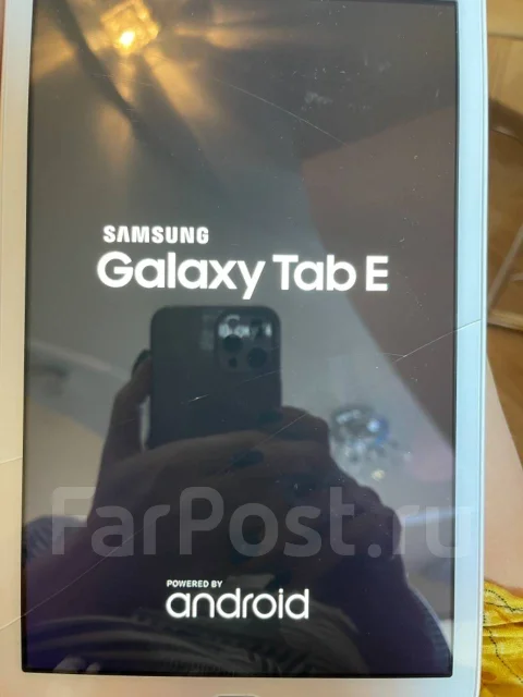 Samsung Galaxy Tab E ����