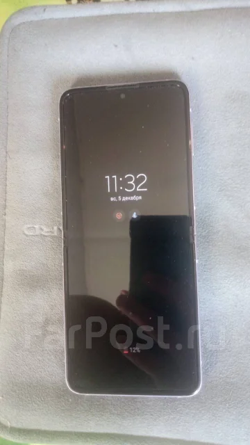 Samsung Galaxy Z Flip3 5G. �����, ����������, 5G, ����������, NFC ����