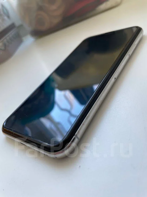Apple iPhone X. �/�, �����������, 3G, 4G LTE ����