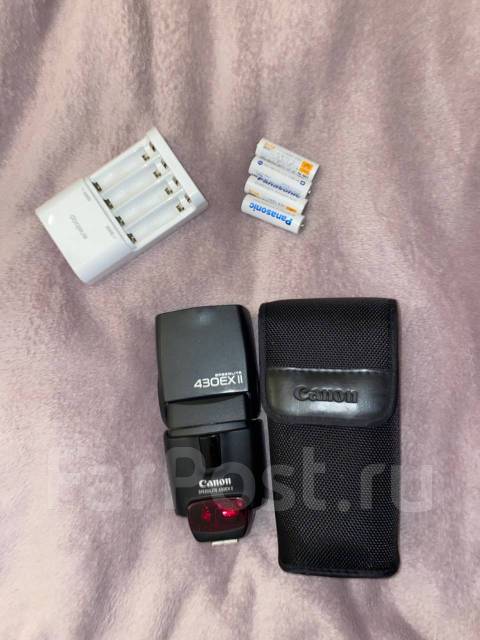 Продам вспышку Canon Speedlite 430 EX II - Аксессуары во Владивостоке