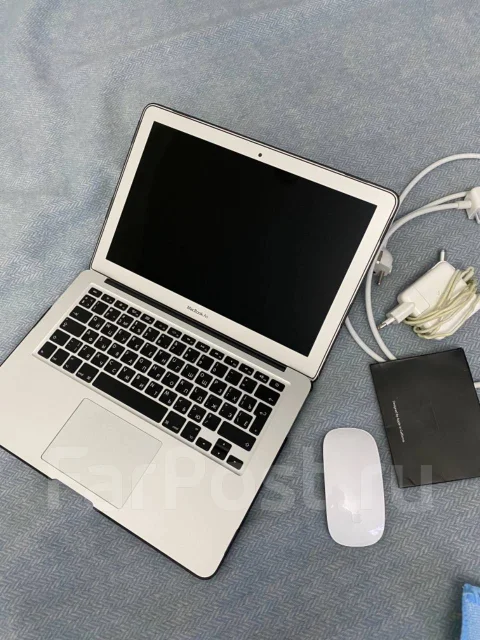 Apple MacBook Air 13 2015 Early. 13", 1,6����, ��� 8 ��, WiFi: 1, Bluetooth: 1 ����