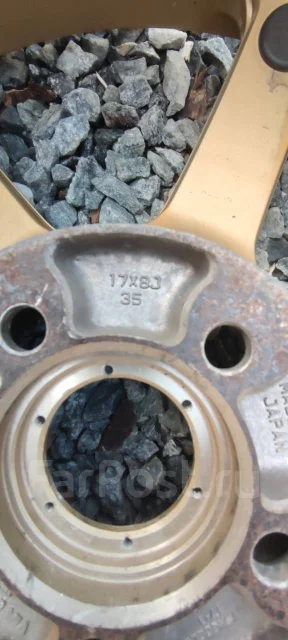 AVS Model 6. 8.0x17", 5x100, ET35, �� 73���. ����