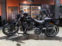 Harley-Davidson Breakout FXSB. 1 868����. ��., ��������, ���, � �������� ����