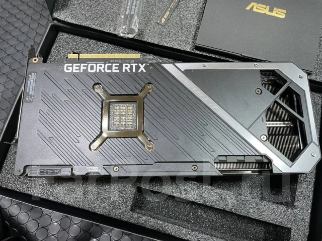 GeForce RTX 3090 ����