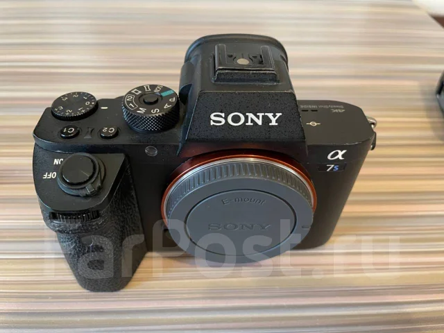 Sony Alpha ILCE-A7SM2 Body. 10 - 14.9 �� ����