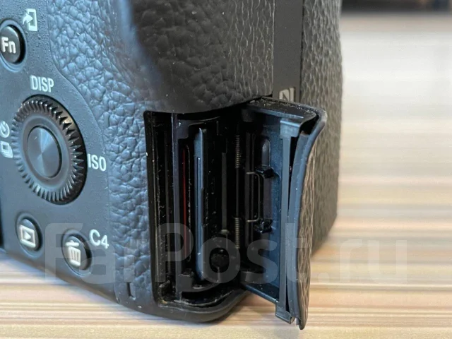 Sony Alpha ILCE-A7SM2 Body. 10 - 14.9 �� ����