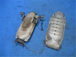 ����������� Mitsubishi Legnum 1996 [MR323520] MR323520 ����