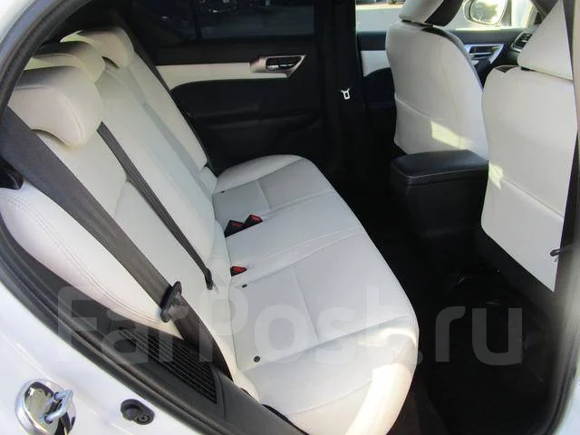 Lexus CT200h. ��������, ��������, 1.8, ������, 32 000����. ��, �/�. ��� ����� �� ������� ����