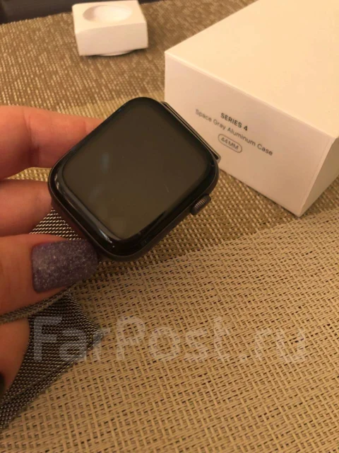 Apple Watch Series 4. GPS, NFC ����