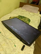 Samsung UE32J5205. LED ����