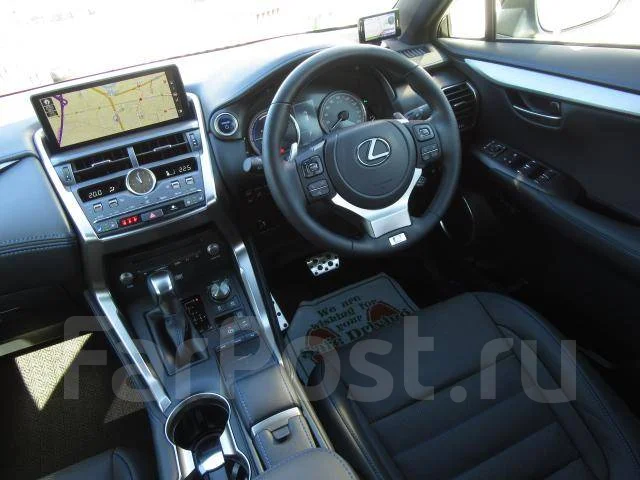 Lexus NX300h. ��������, 4wd, 2.5 (152��.�.), ������, �/�. ��� ����� �� ������������ ����