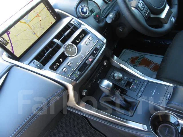 Lexus NX300h. ��������, 4wd, 2.5 (152��.�.), ������, �/�. ��� ����� �� ������������ ����