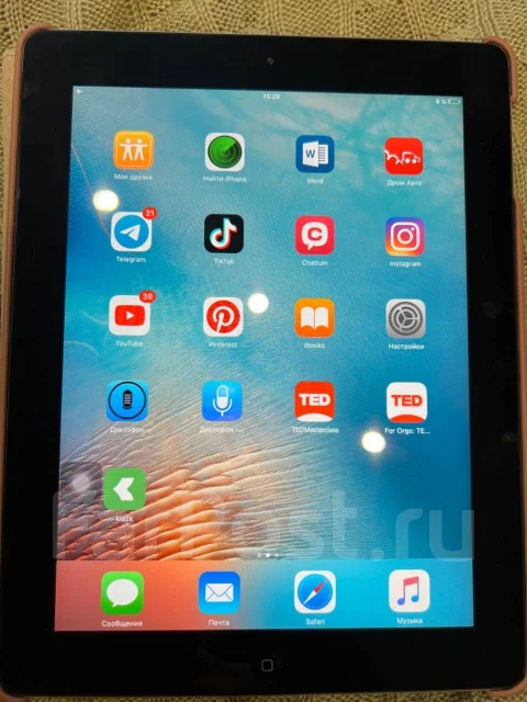 Apple iPad 2 ����