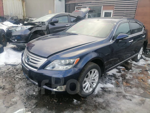 Lexus LS600h. DAAUVE45, 2UR ����