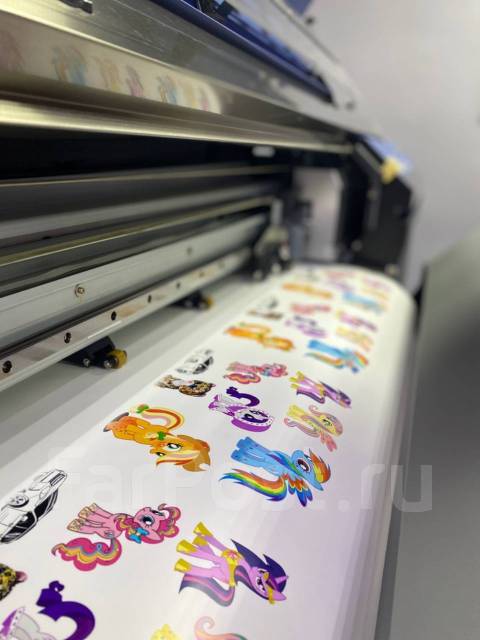 Интерьерная реклама, печать на холсте, самоклейке, баннере, виниле во ...