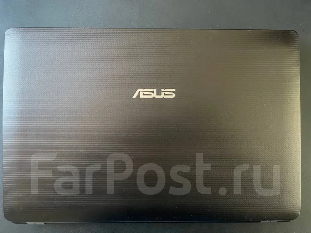 Asus K73S. 17.3", 2,3����, ��� 8 ��, ���� 328���, WiFi: 1, Bluetooth: 1 ����