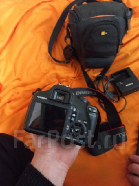 Canon EOS 1100D ����