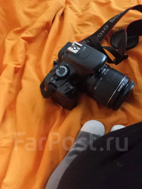 Canon EOS 1100D ����