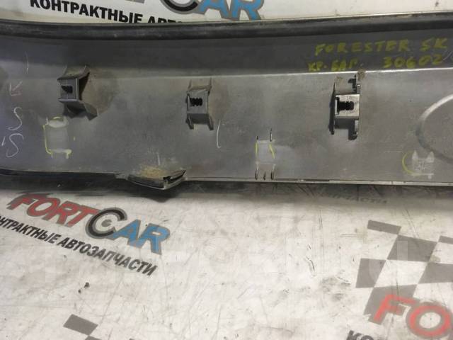 Накладка багажника субару