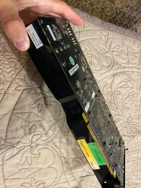GeForce 9800 GTX ����