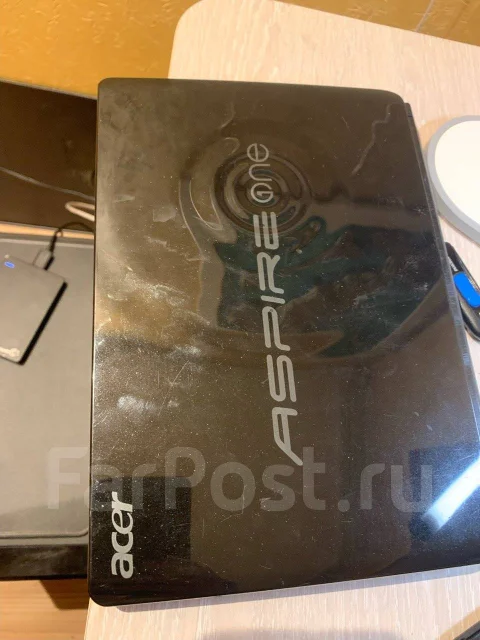 Acer Aspire 1. 10.1", 1,7����, ��� 1024 ��, ���� 256���, WiFi: 1, Bluetooth: 1, ����������� �� 8��. ����