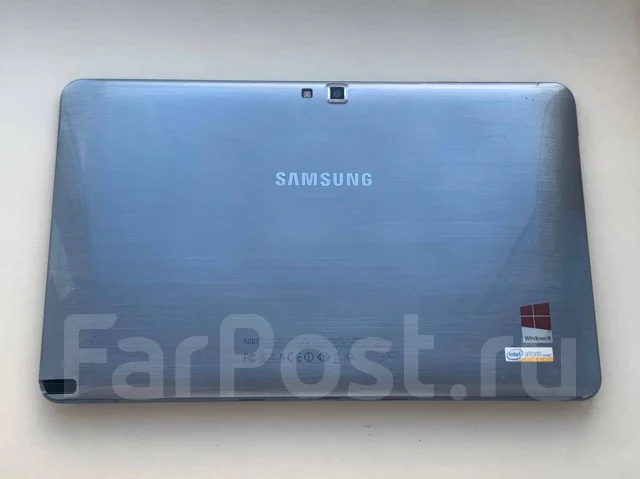 Samsung ATIV Smart PC. 11.6", 1,8����, ��� 2048 ��, ���� 64���, WiFi: 1, Bluetooth: 1, ����������� �� 5��. ����