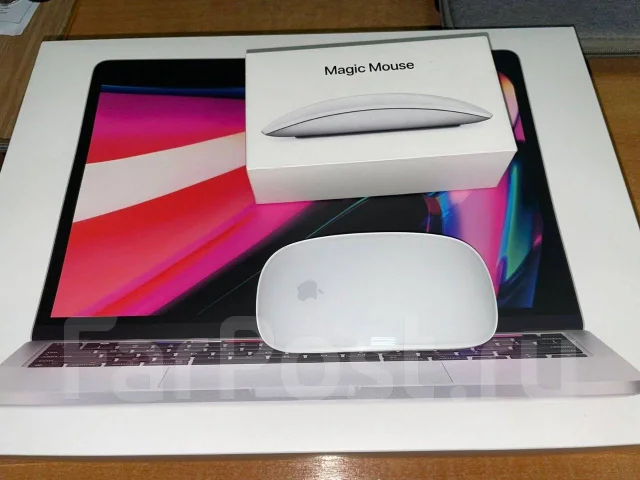 Apple MacBook Pro 13 2020 Late. 13.3", 1,4����, ��� 8 ��, WiFi: 1, Bluetooth: 1 ����