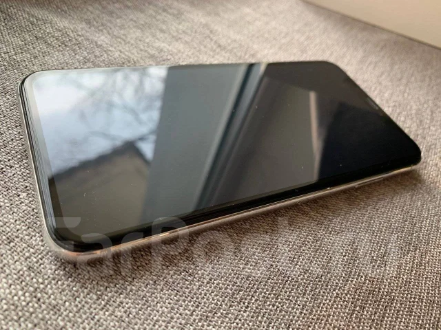 Apple iPhone Xs Max. �/�, �����, 4G LTE, 5G, NFC ����