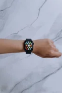 Apple Watch Series 6. GPS, NFC, IP67, IP68 ����