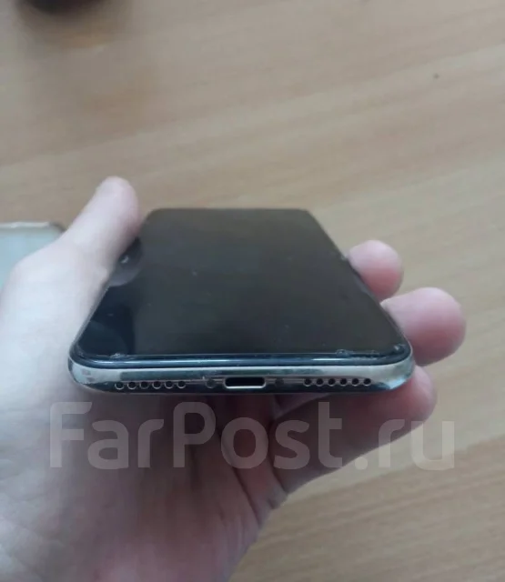 Apple iPhone X. �/�, �����, 3G, 4G LTE, NFC ����