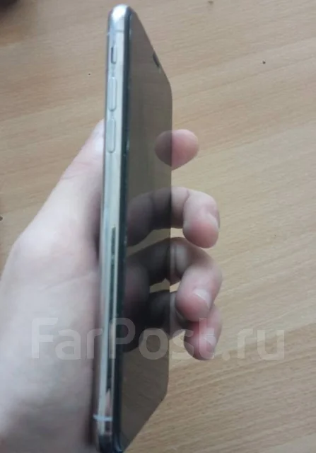 Apple iPhone X. �/�, �����, 3G, 4G LTE, NFC ����