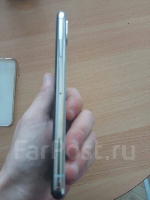 Apple iPhone X. �/�, �����, 3G, 4G LTE, NFC ����