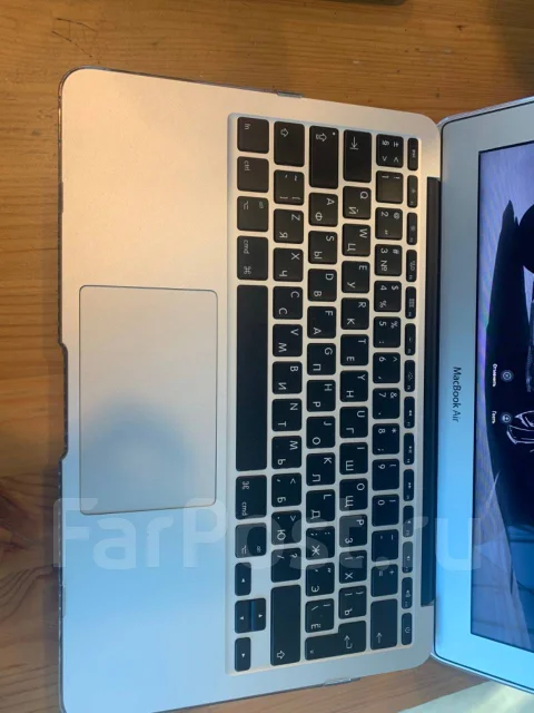 Apple MacBook Air 11. 11.6", WiFi: 1, Bluetooth: 1 ����