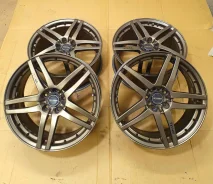 Syms. 7.5x17", 5x100, ET52 ����