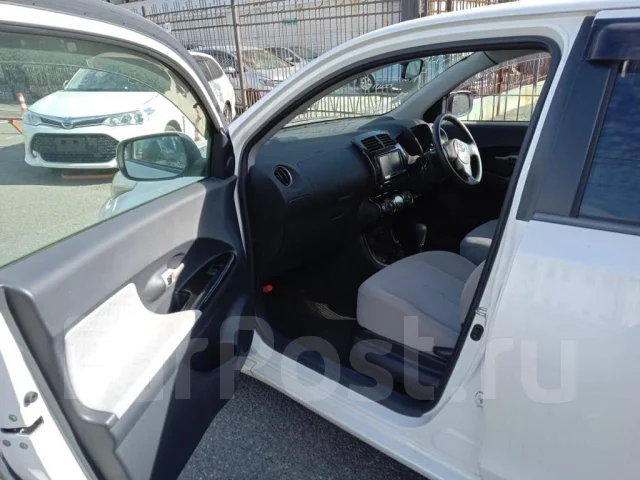 Toyota ist. ��������, ��������, 1.5, ������, 54 000����. ��, �/� ����
