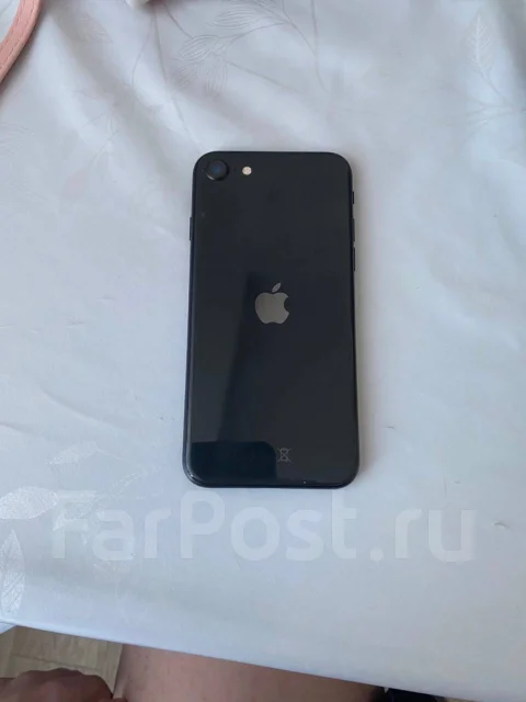 Apple iPhone SE 2020. �/�, ������, 4G LTE, NFC ����