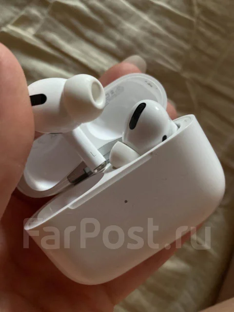 Apple AirPods ����