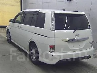 Toyota Isis. �������, ��������, 2.0 (158��.�.), ������, 41 000����. ��, �/�. ��� ����� �� ������������ ����