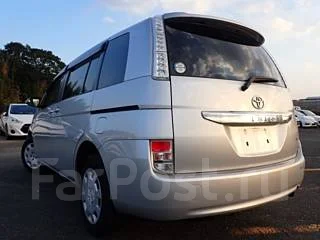 Toyota Isis. �������, 4wd, 2.0 (158��.�.), ������, 52 000����. ��, �/�. ��� ����� �� ������������ ����