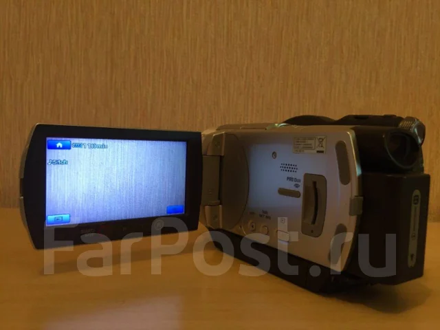 Sony HDR-UX7E ����