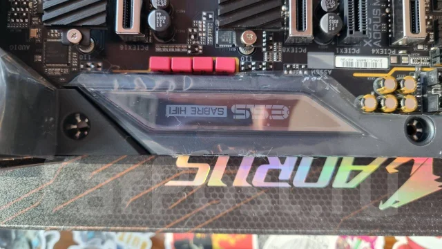 AMD X570 ����