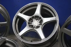 Enkei RP03. 8.0x17", 5x100, ET48 ����