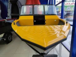 Windboat. ����� 4,5��., 50��.�. ����