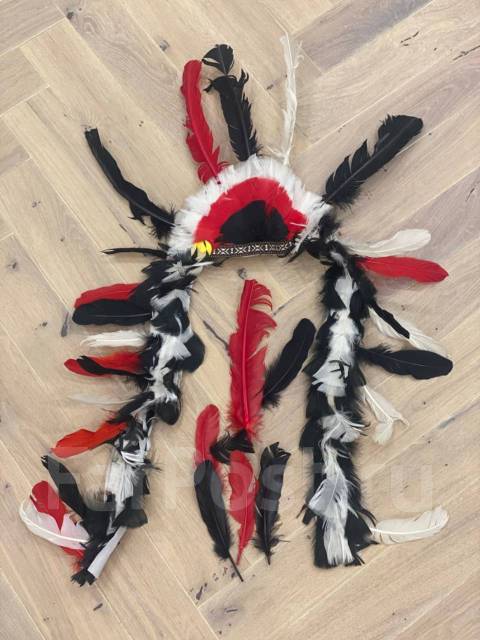 Костюм индейца головной убор перья, для мальчиков, б/у, в наличии. Цена ...